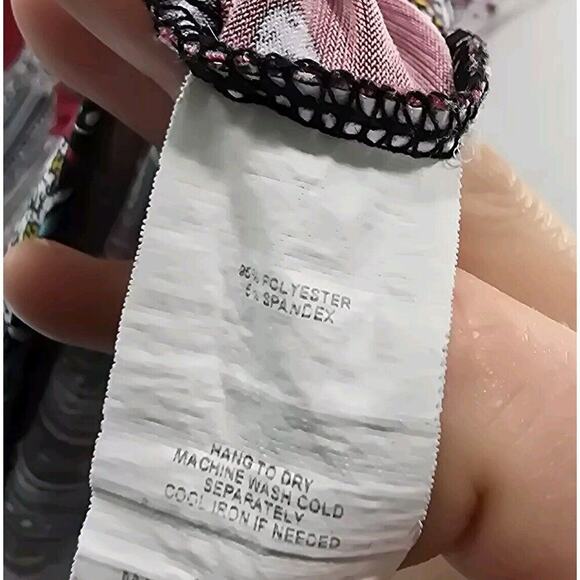 Cocomo Blouse Womens 3X Red Black Popover Button V Short Sleeve Shirt Notch - Picture 9 of 10